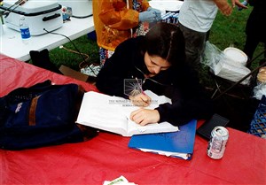 Image description is not available for 2000.251